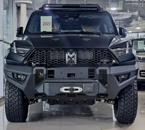 M-Hero 917 2025 — миниатюра 1