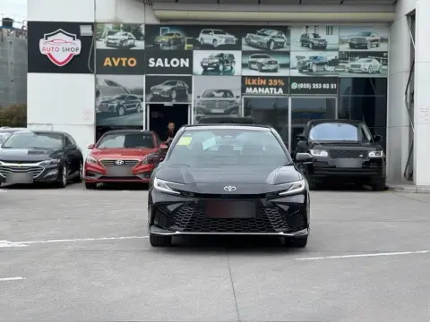 Toyota Camry 2025 — миниатюра 2