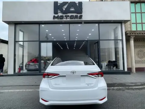 Toyota Corolla 2025 — миниатюра 2