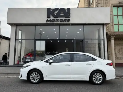 Toyota Corolla 2025 — миниатюра 4