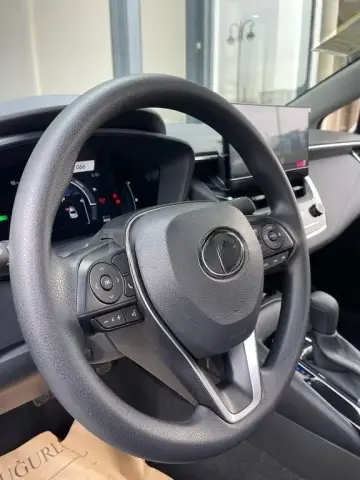 Toyota Corolla 2025 — миниатюра 7