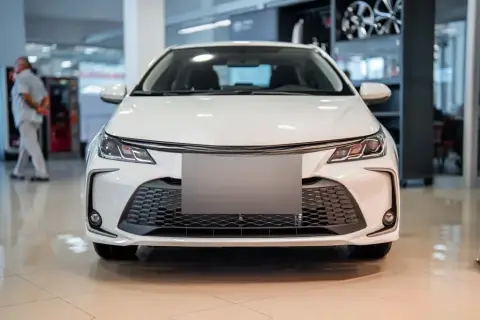 Toyota Corolla 2026 — миниатюра 2