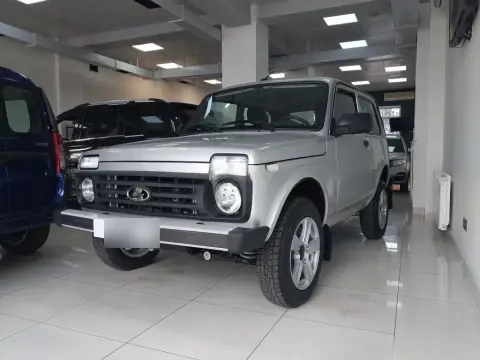 LADA (VAZ) Niva 2025