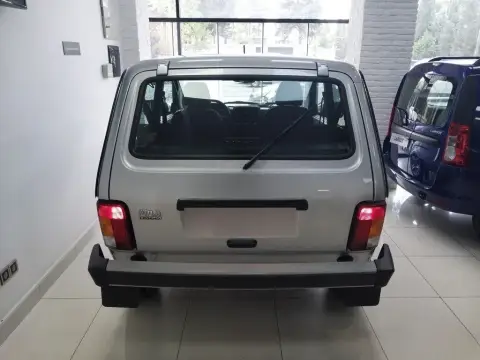 LADA (VAZ) Niva 2025 — миниатюра 6