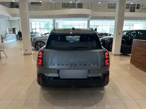 Mini Countryman 2025 — миниатюра 2
