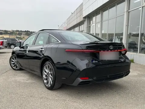 Toyota Avalon 2025 — миниатюра 9