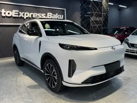 Changan Qiyuan Q05 2025 — миниатюра 2