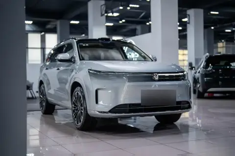 Seres Aito M7 2025 — миниатюра 8