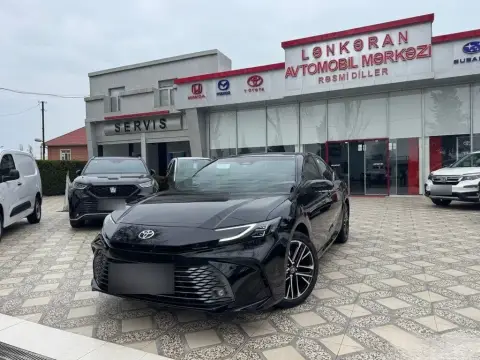 Toyota Camry 2026 — миниатюра 1