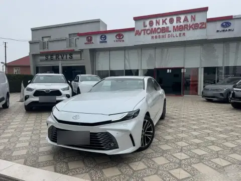 Toyota Camry 2026 — миниатюра 1