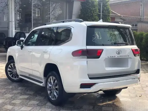 Toyota Land Cruiser 2026 — миниатюра 6