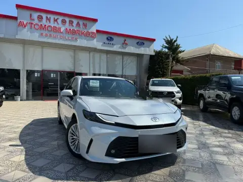 Toyota Camry 2026 — миниатюра 2