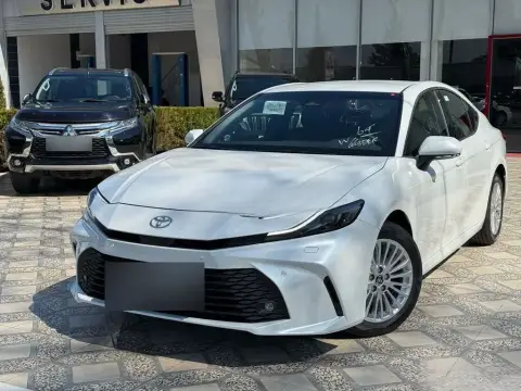 Toyota Camry 2026 — миниатюра 3