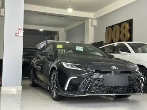 Toyota Camry 2026 — миниатюра 4