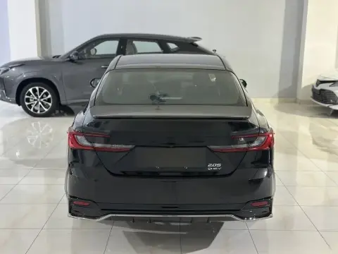 Toyota Camry 2026 — миниатюра 9