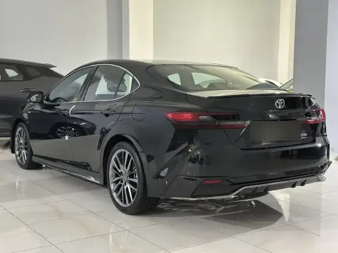 Toyota Camry 2026 — миниатюра 10