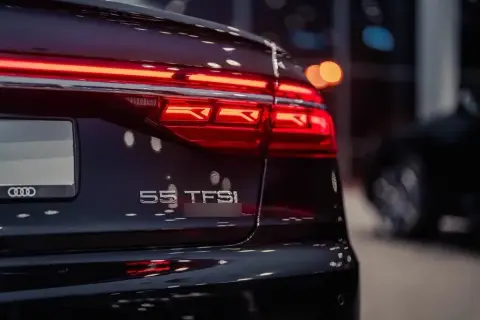 Audi A8 2026 — миниатюра 6