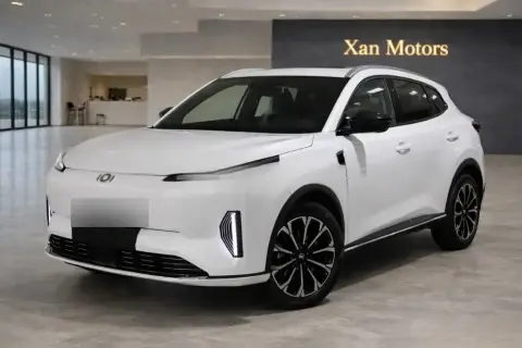 Changan Qiyuan Q05 2025 — миниатюра 1