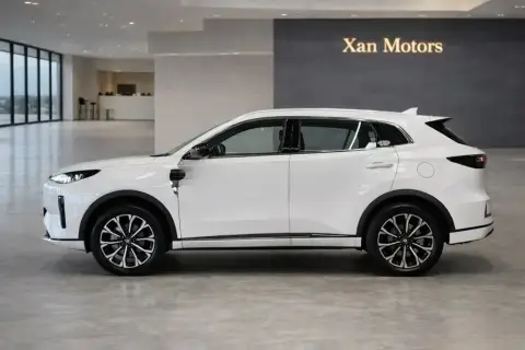 Changan Qiyuan Q05 2025 — миниатюра 5