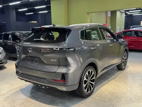 Changan Qiyuan Q05 2025 — миниатюра 8