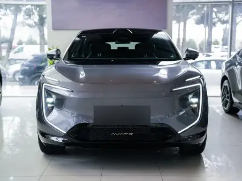 Avatr 07 2025