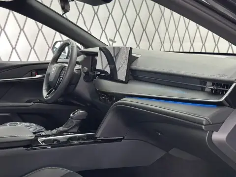 Toyota Camry 2026 — миниатюра 9