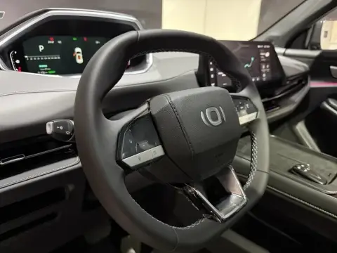 Changan Qiyuan Q05 2025 — миниатюра 8