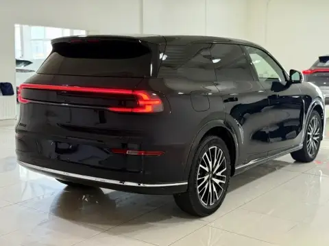 Changan Qiyuan Q07 2025 — миниатюра 7
