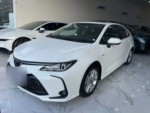 Toyota Corolla 2025 — миниатюра 2