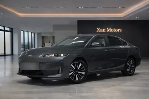 Changan Qiyuan A05 2025 — миниатюра 1