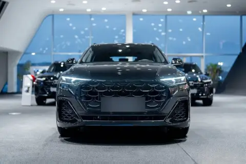 Audi Q8 2026 — миниатюра 2