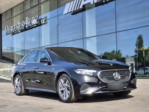 Mercedes-Benz E 350 e 2025 — миниатюра 1