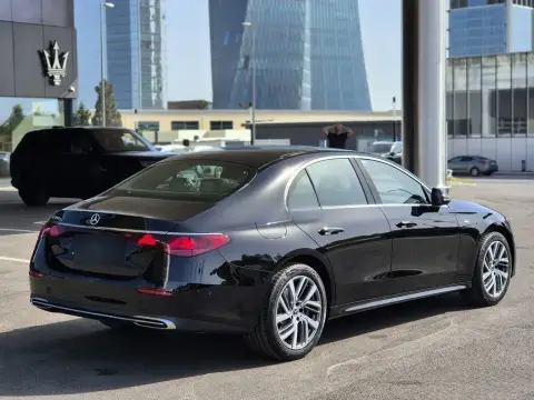 Mercedes-Benz E 350 e 2025 — миниатюра 4