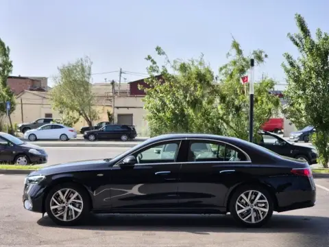 Mercedes-Benz E 350 e 2025 — миниатюра 5