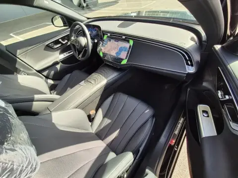 Mercedes-Benz E 350 e 2025 — миниатюра 9