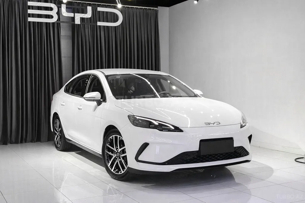 BYD Seal 05 2025 — фото 1 из 10