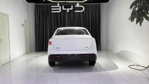 BYD Seal 05 2025 — миниатюра 4
