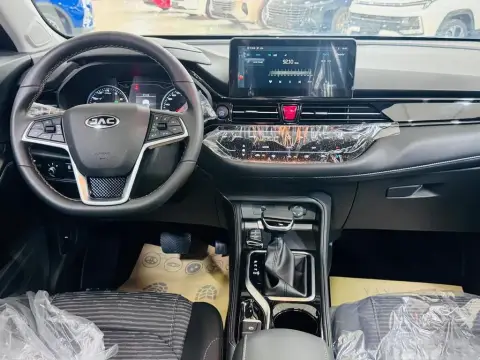 JAC JS4 2026 — миниатюра 10