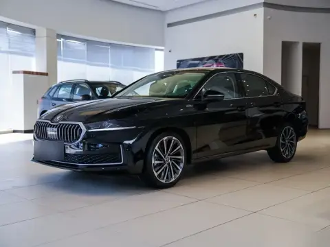 Skoda Superb 2025 — миниатюра 2