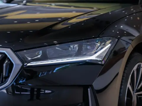 Skoda Superb 2025 — миниатюра 7