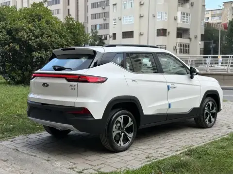 JAC JS4 2026 — миниатюра 3