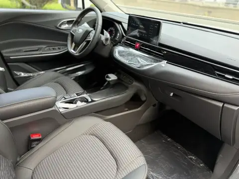 JAC JS4 2026 — миниатюра 9