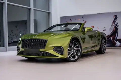 Bentley Continental GTC 2025