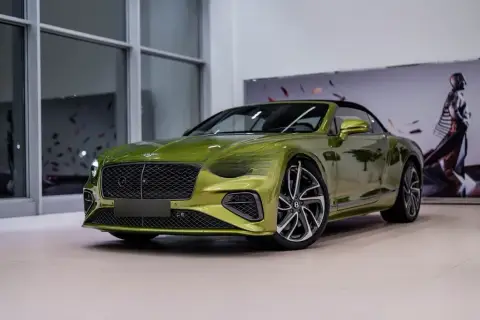 Bentley Continental GTC 2025 — миниатюра 2