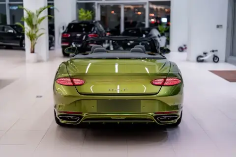 Bentley Continental GTC 2025 — миниатюра 9
