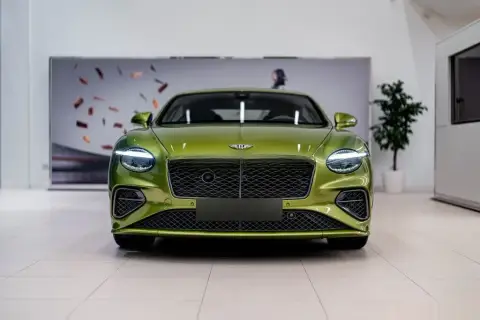Bentley Continental GT 2025 — миниатюра 2