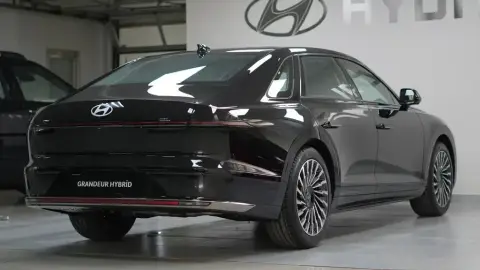 Hyundai Azera 2025 — миниатюра 9