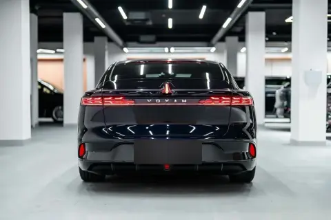 Voyah Passion 2025 — миниатюра 2
