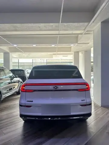 Changan Qiyuan Q07 2025 — миниатюра 6