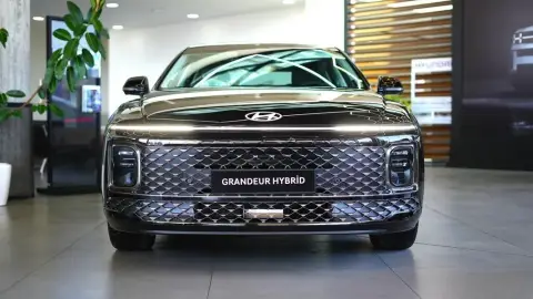 Hyundai Azera 2026 — миниатюра 2